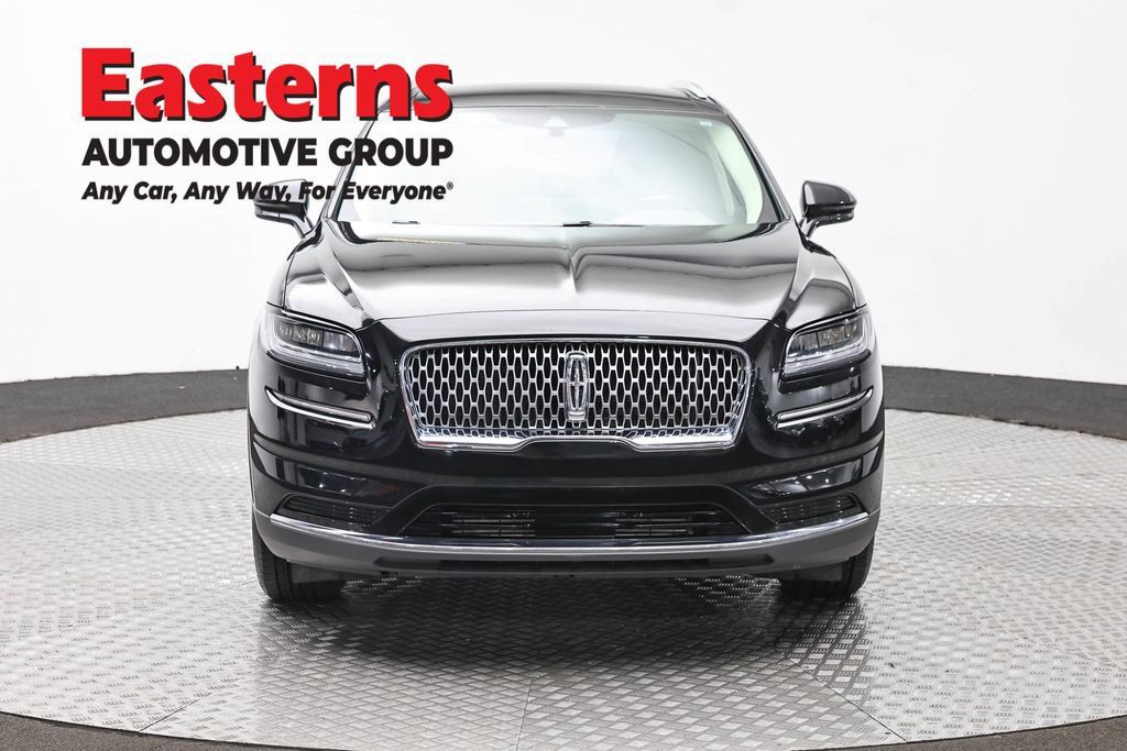 Used 2022 Lincoln Nautilus AWD w/ Premium Package image 4