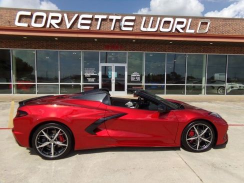 Used 2022 Chevrolet Corvette Stingray Premium Conv w/ Battery Protection Package RWD image 5