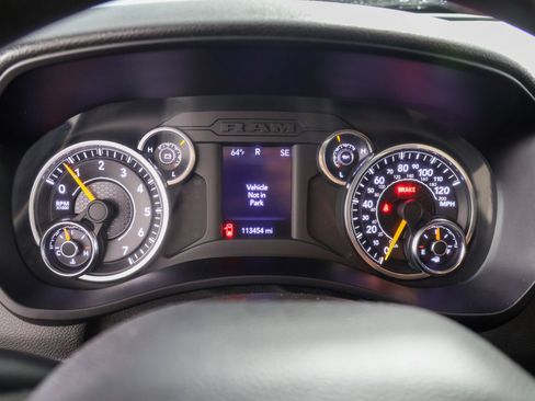 Used 2021 RAM 2500 Big Horn AWD/4WD image 13