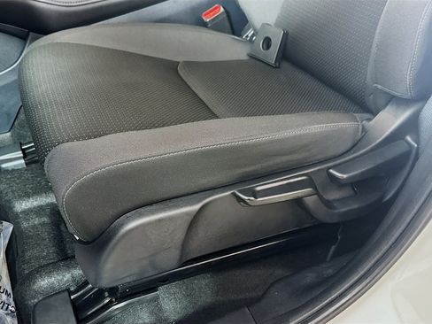 Used 2022 Honda HR-V EX image 18