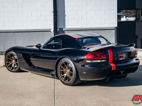 Used 2004 Dodge Viper SRT-10 image 51