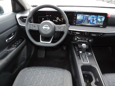 New 2026 Nissan Kicks SV image 18