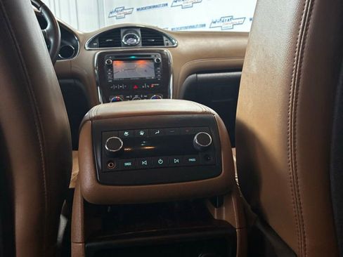 Used 2017 Buick Enclave Premium w/ Enclave Tuscan Edition FWD image 37