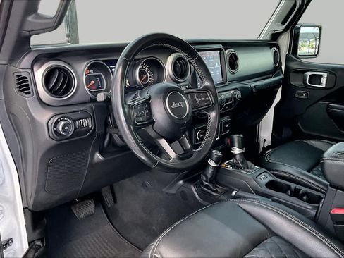 Used 2021 Jeep Wrangler Sport AWD/4WD image 18