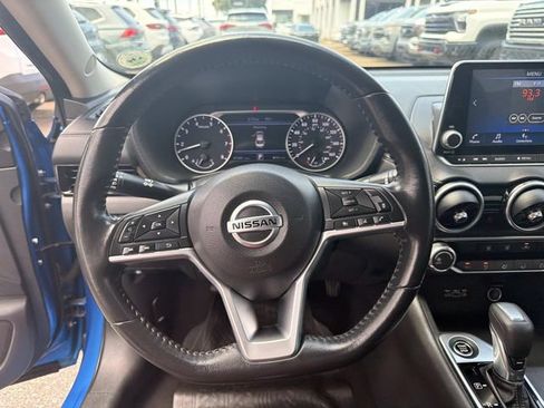 Used 2022 Nissan Sentra SV FWD image 27