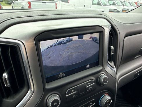 Certified 2022 Chevrolet Silverado 1500 LT image 21