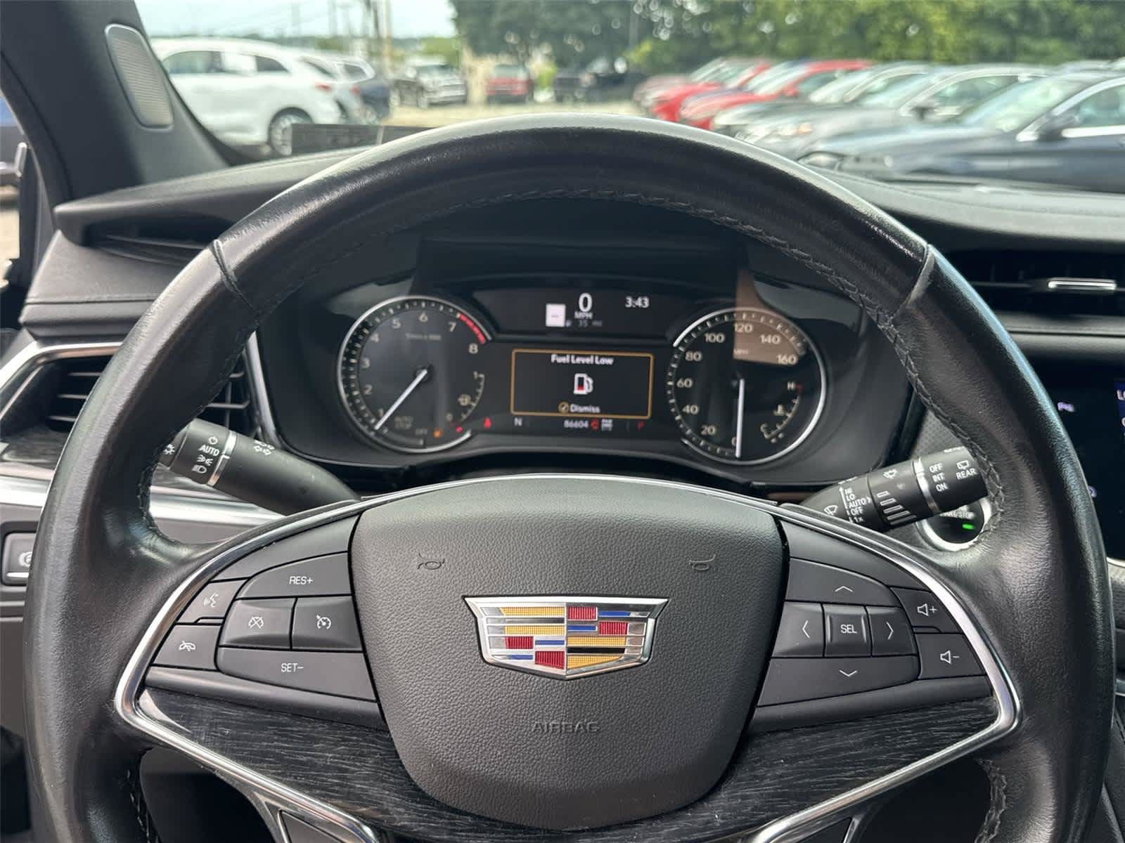 Used 2020 Cadillac XT5 Premium Luxury AWD/4WD image 17