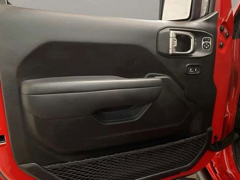 Used 2025 Jeep Wrangler Unlimited Sport S 4xe image 92