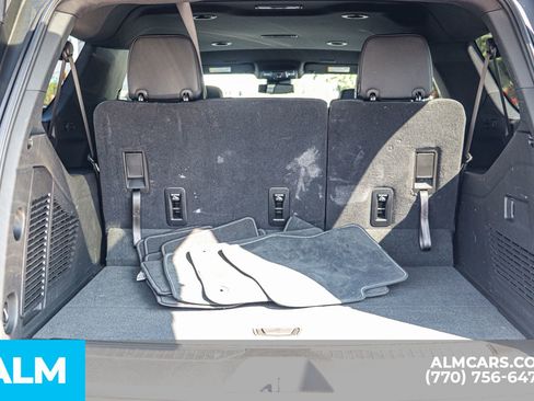 Used 2025 Chevrolet Suburban RST image 26