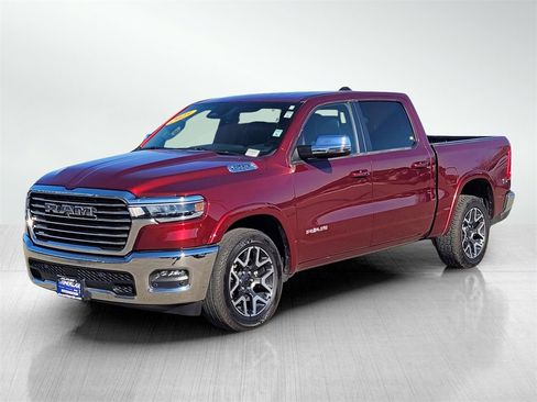 Used 2025 RAM 1500 Laramie image 8