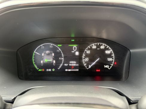 Used 2024 Honda CR-V Sport Touring image 17