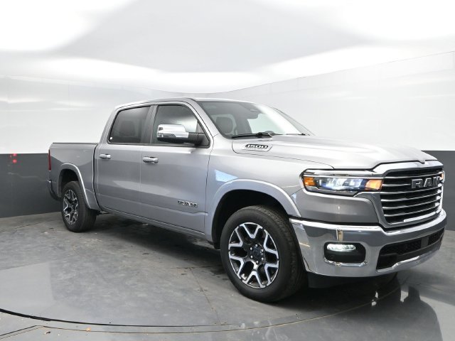 Used 2026 RAM 1500 Laramie AWD/4WD image 5