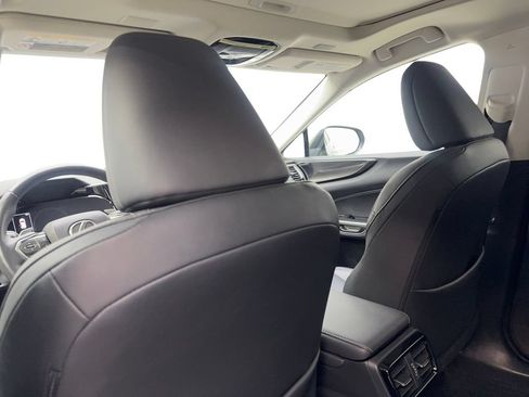 Used 2024 Lexus NX 250 FWD image 35