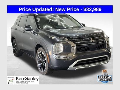 Used 2025 Mitsubishi Outlander 4WD Plug-In Hybrid