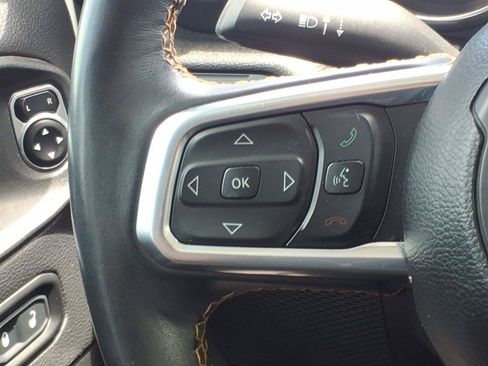 Used 2021 Jeep Gladiator Overland AWD/4WD image 27