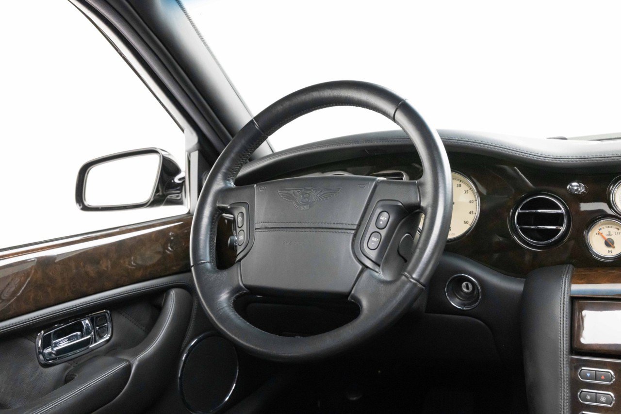 Used 2007 Bentley Arnage R RWD image 10