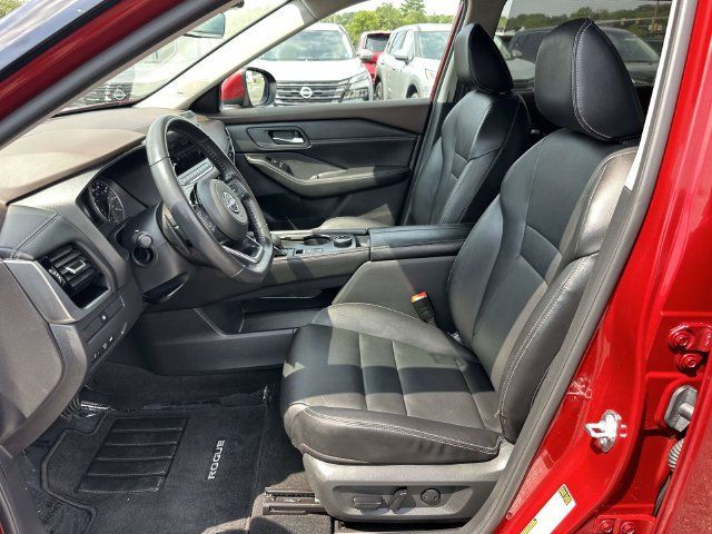 Used 2023 Nissan Rogue SL w/ SL Premium Package AWD/4WD image 16