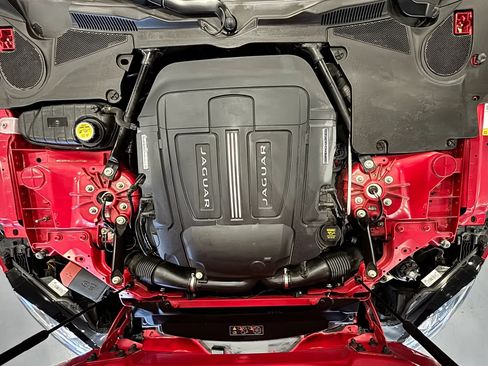 Used 2014 Jaguar F-TYPE S RWD image 33