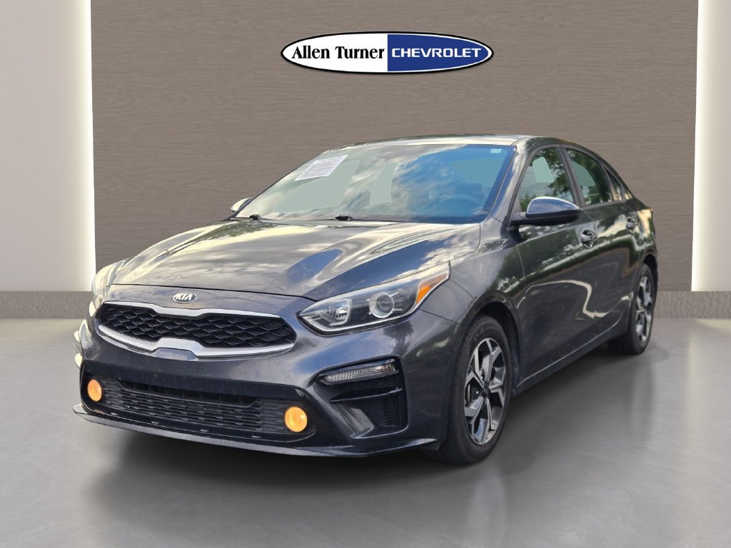 Used 2019 Kia Forte LXS FWD image 3