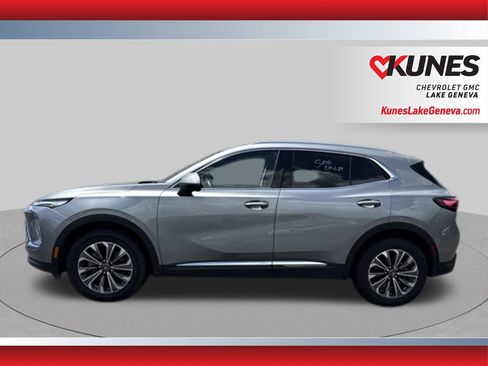 Used 2024 Buick Envision Preferred AWD/4WD image 9