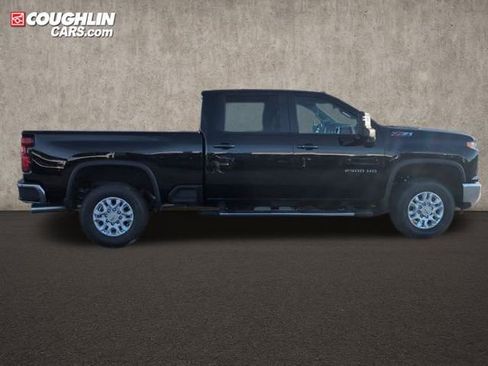 New 2026 Chevrolet Silverado 2500 LT w/ All Star Edition image 8