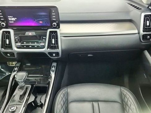 Used 2022 Kia Sorento SX image 42