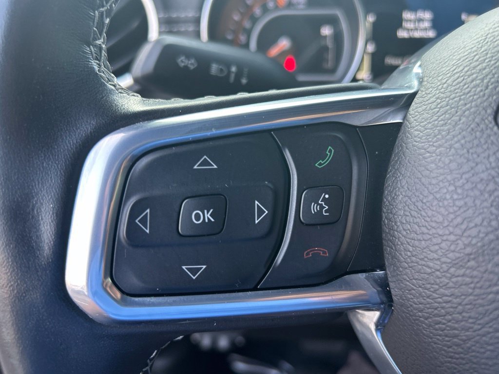 Used 2022 Jeep Wrangler Unlimited Sahara w/ LED Lighting Group AWD/4WD image 47