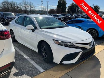 Used 2024 Toyota Camry SE