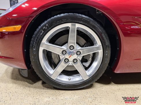 Used 2007 Chevrolet Corvette Convertible w/ Preferred Equipment Group image 36