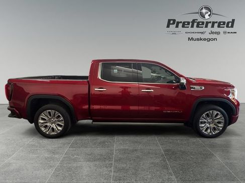 Used 2021 GMC Sierra 1500 Denali w/ Denali Ultimate Package AWD/4WD image 8
