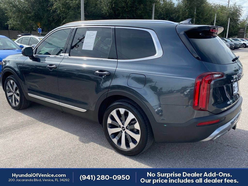 Used 2022 Kia Telluride EX w/ EX Premium Package FWD image 12