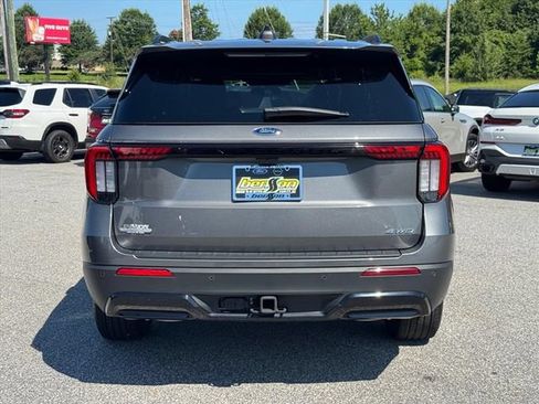 Used 2025 Ford Explorer ST-Line AWD/4WD image 5