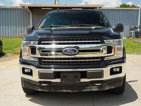 Used 2019 Ford F150 XLT w/ Equipment Group 302A Luxury AWD/4WD image 16