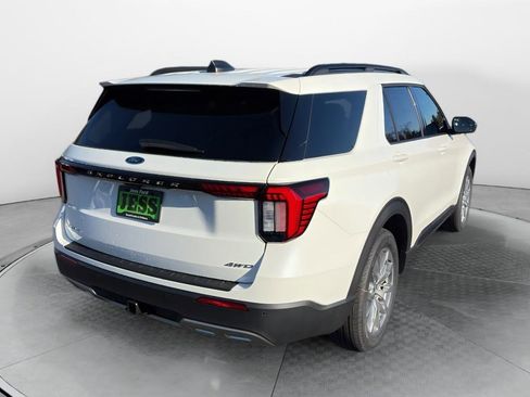 New 2026 Ford Explorer Active w/ Active Comfort Package image 4