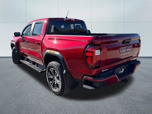 Used 2024 GMC Canyon AT4 AWD/4WD image 2