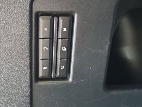Used 2020 Lincoln Navigator Reserve AWD/4WD image 42