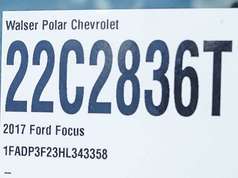 Used 2017 Ford Focus SE FWD image 28