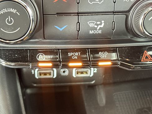 Used 2022 Dodge Durango GT image 26