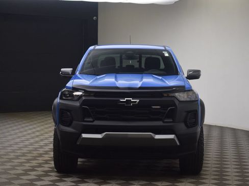 Used 2025 Chevrolet Colorado Trail Boss AWD/4WD image 21