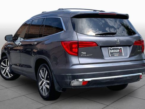 Used 2017 Honda Pilot Touring image 12
