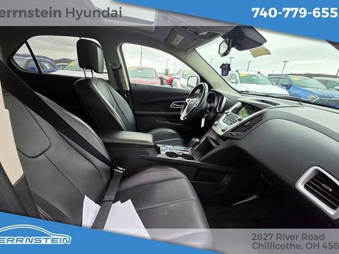 Used 2016 Chevrolet Equinox LTZ w/ Enhanced Convenience Package image 27