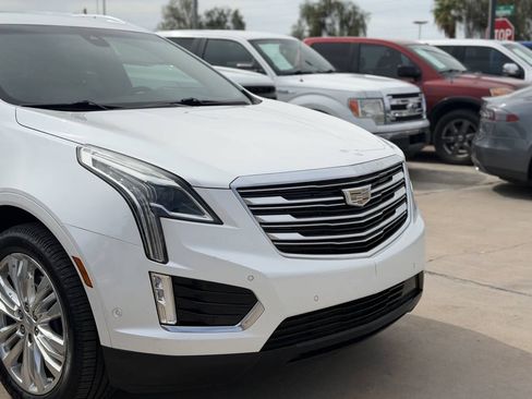 Used 2019 Cadillac XT5 Premium Luxury w/ Driver Assist Package FWD image 5