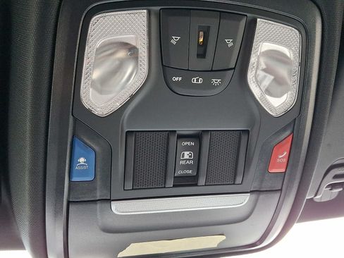 New 2026 RAM 1500 Express AWD/4WD image 17