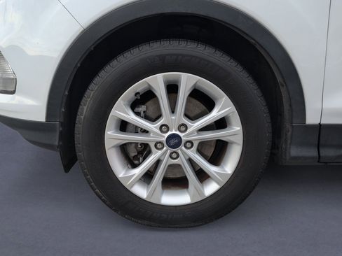 Used 2018 Ford Escape SE image 27