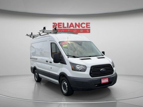 Used 2018 Ford Transit 150 130 Medium Roof RWD image 8