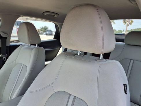 Used 2025 Hyundai Sonata SEL FWD image 18