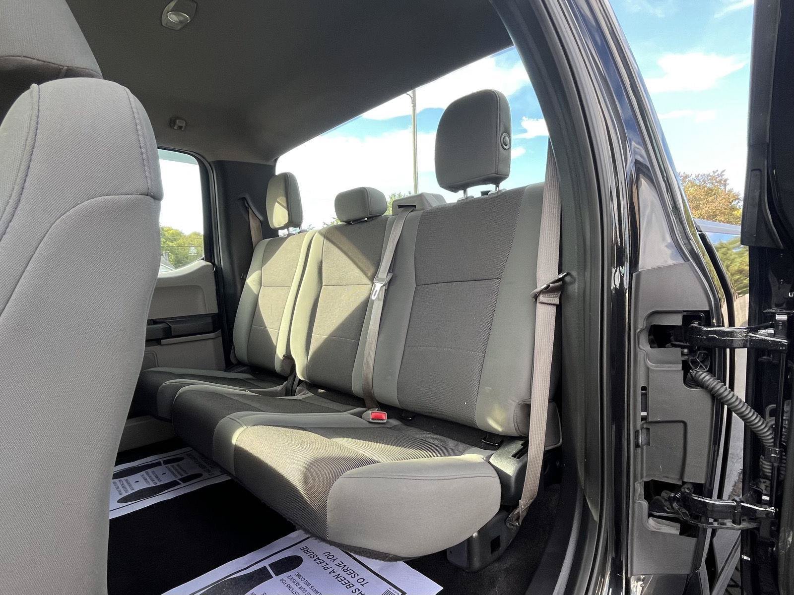 Used 2015 Ford F150 XL w/ Equipment Group 101A Mid AWD/4WD image 16