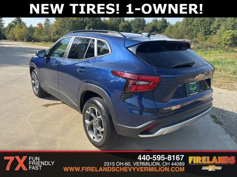 Certified 2024 Chevrolet Trax LT w/ Driver Confidence Package image 3