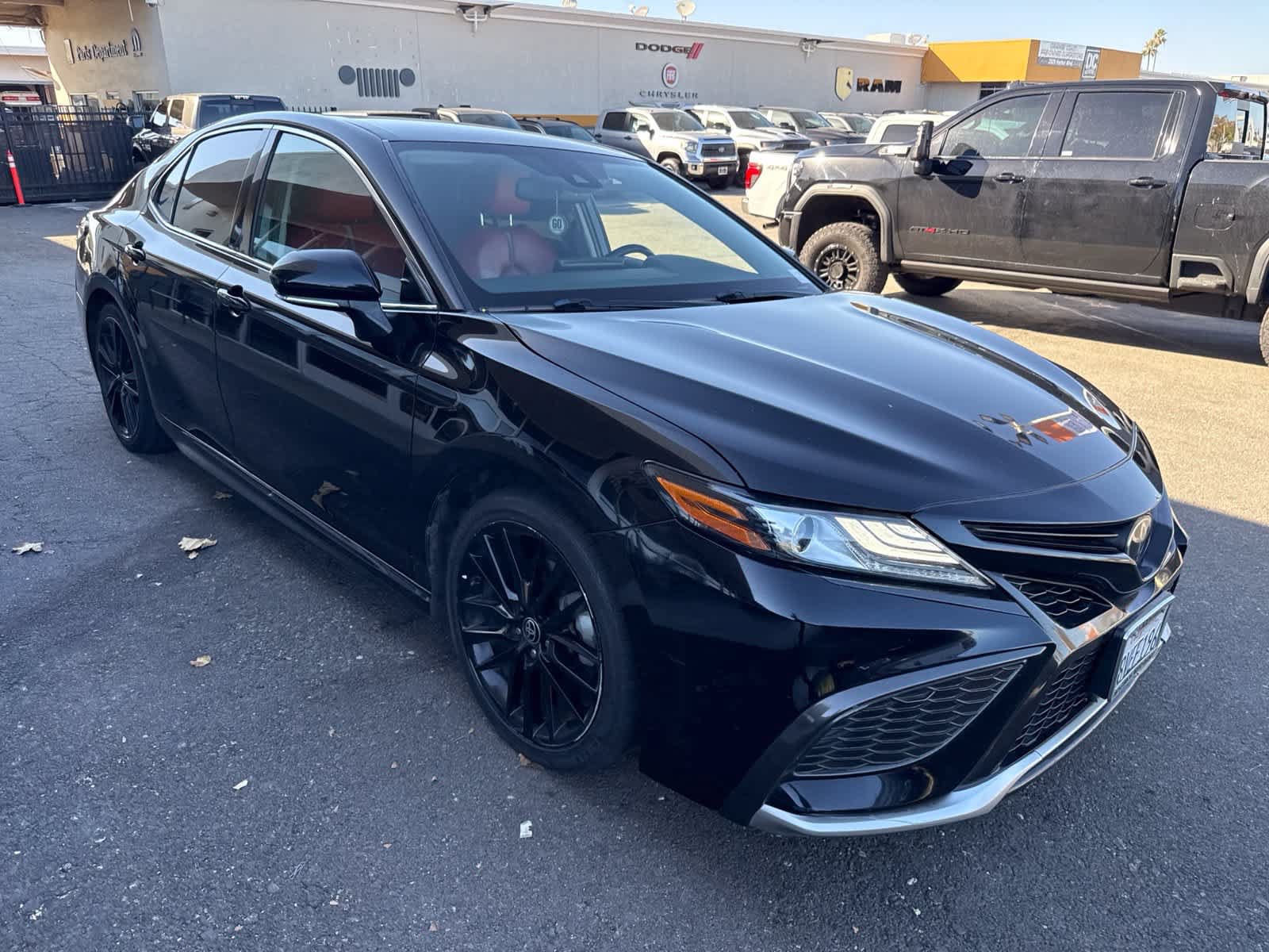 Used 2021 Toyota Camry XSE FWD image 7