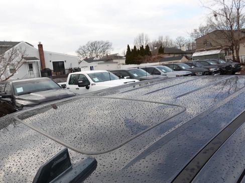 Used 2018 GMC Sierra 1500 Denali image 8